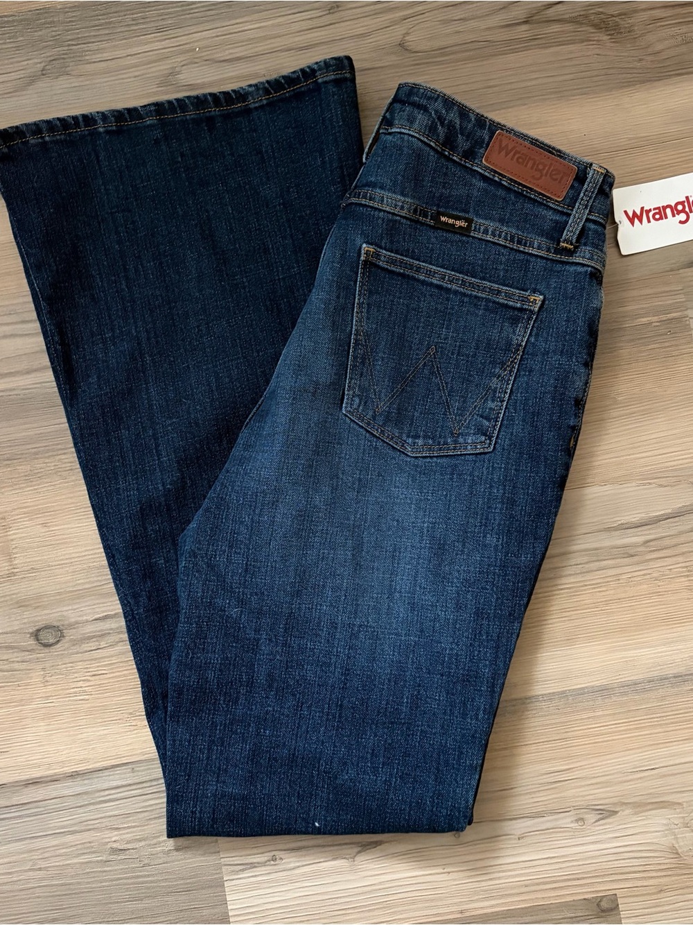 Wrangler Women’s High Rise Bootcut (NEW WITH TAGS)
